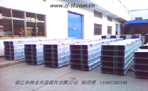 托盤(pán)式橋架